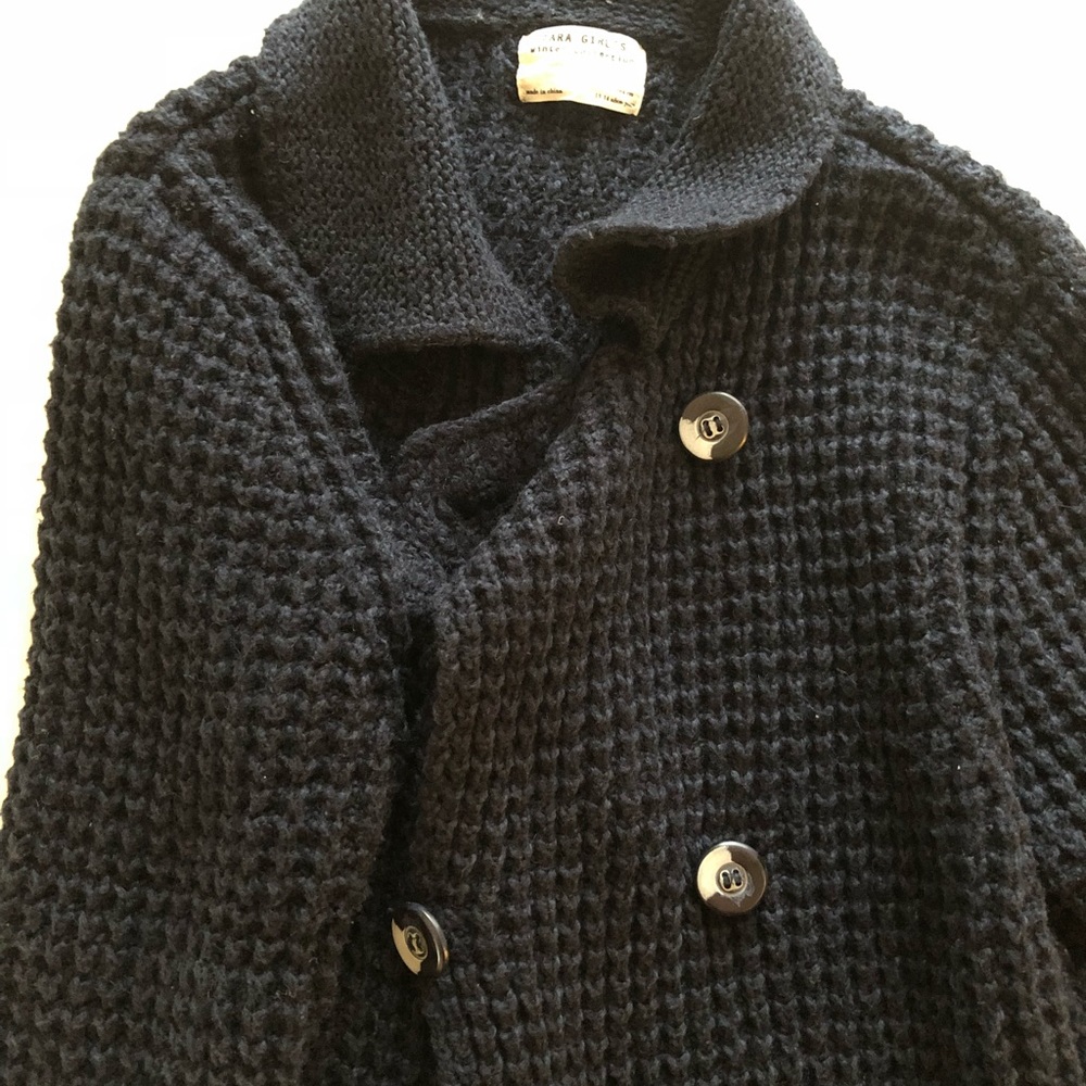 Zara Navy Knit Sweater Size S Wardrobe staple!